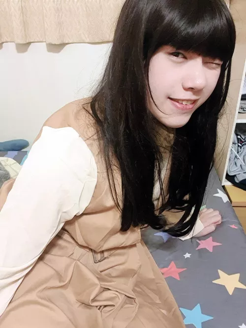 we will sit on the bed? or...? by thetsjess