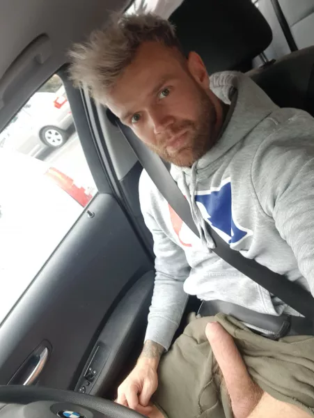 weanna ride? by mynastystory