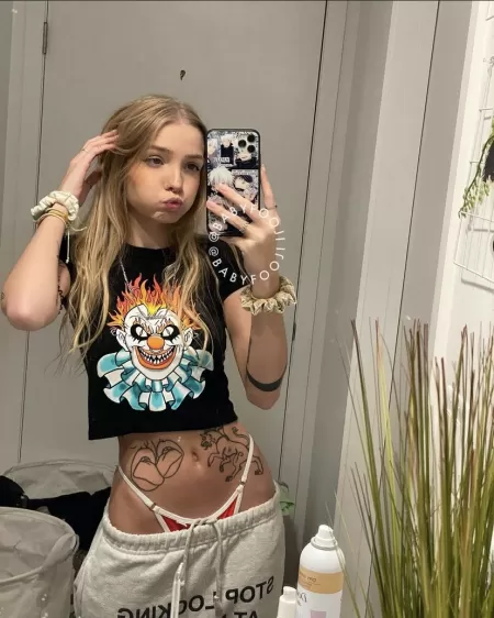 wear 'em low by PM_ME_THAT_WHALETAIL