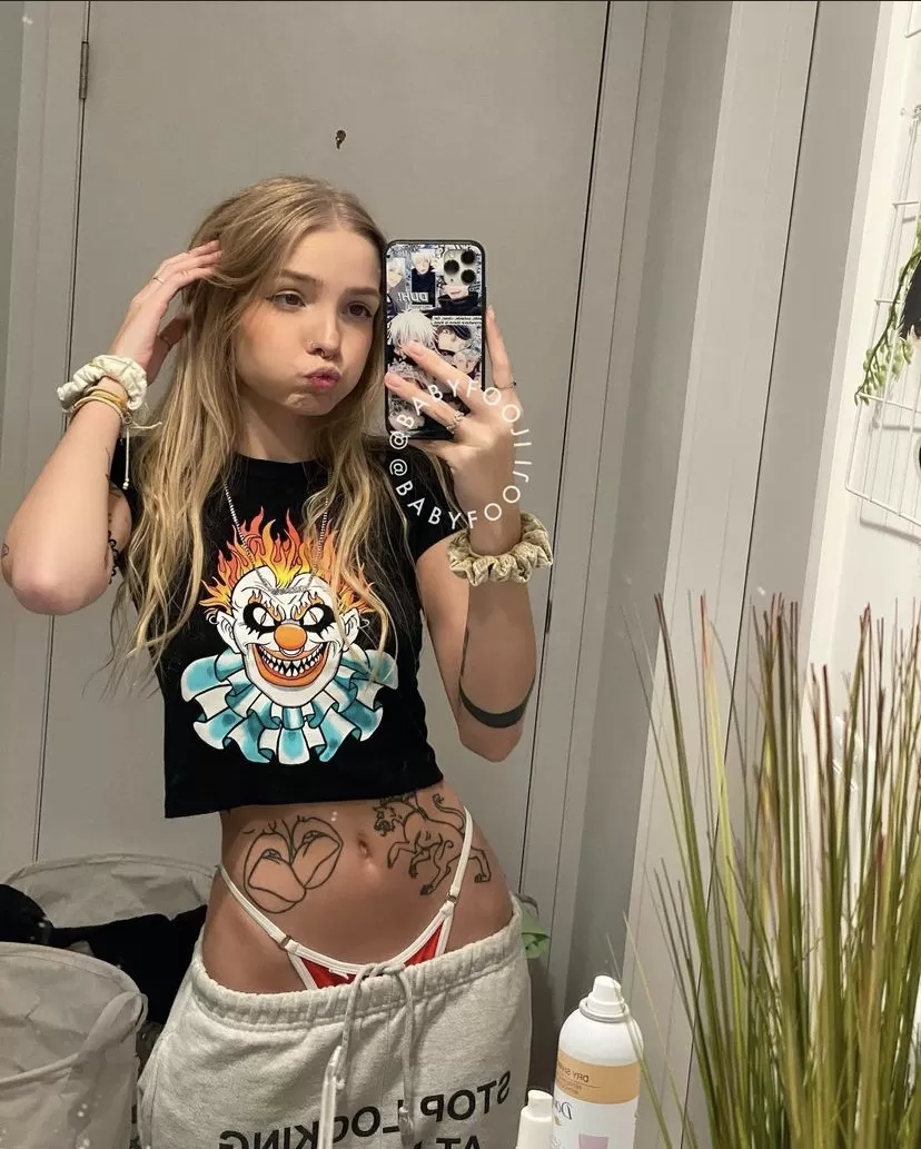 wear 'em low posted by PM_ME_THAT_WHALETAIL