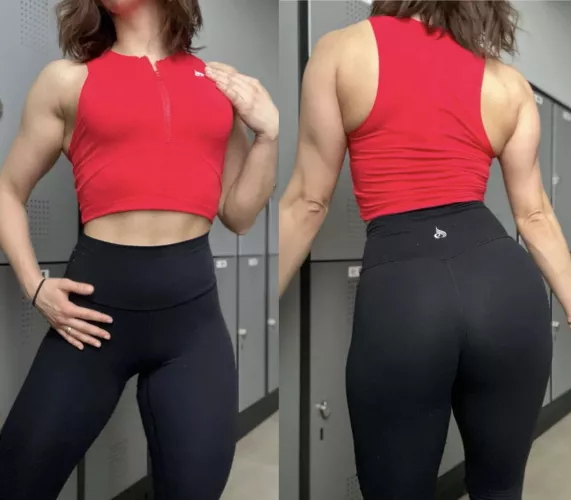 Wear ‘em tight and pull ‘em high by JuicyTooshie