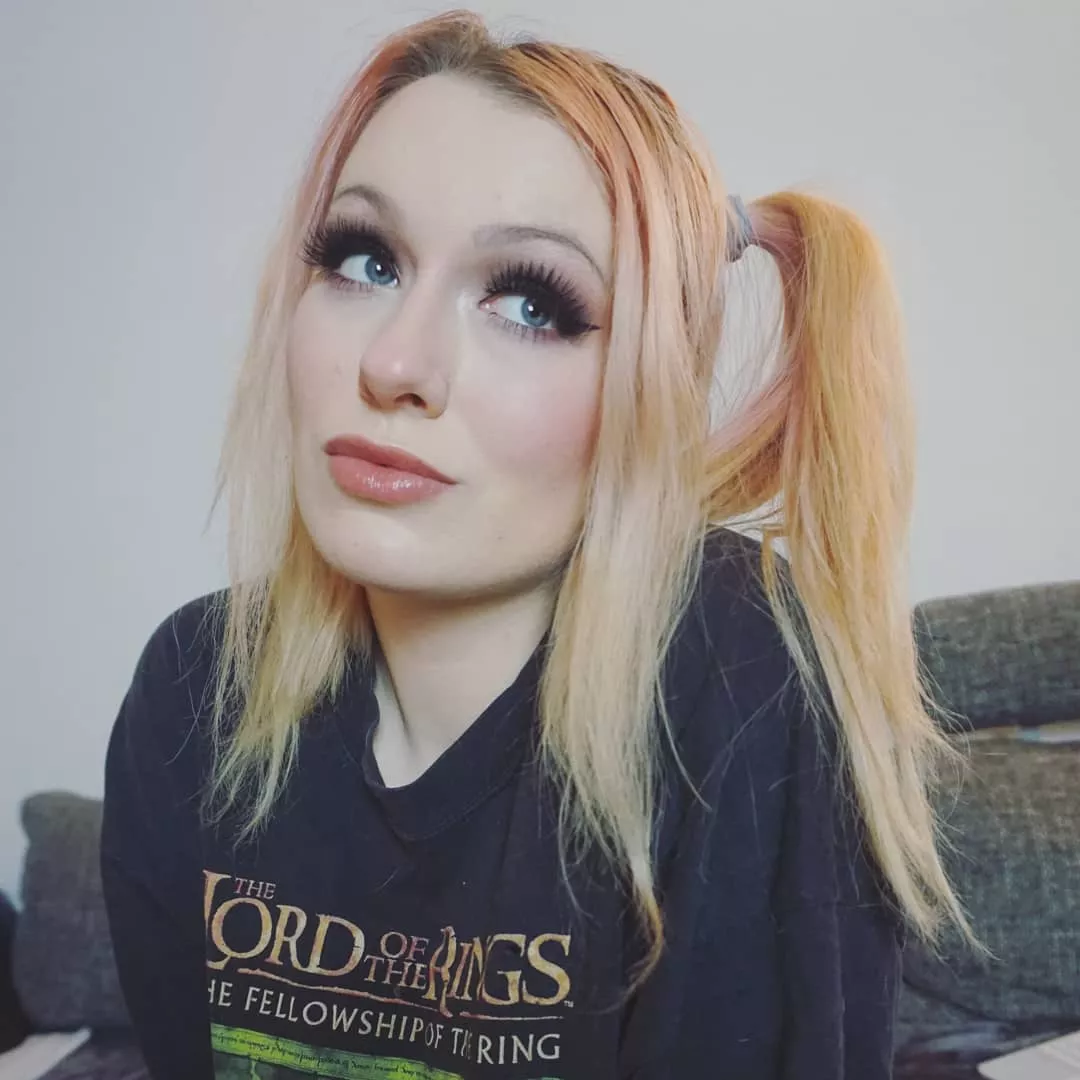 Wearing pigtails makes me feel some type of way ❤️❤️❤️ posted by PregnantxPrincessa