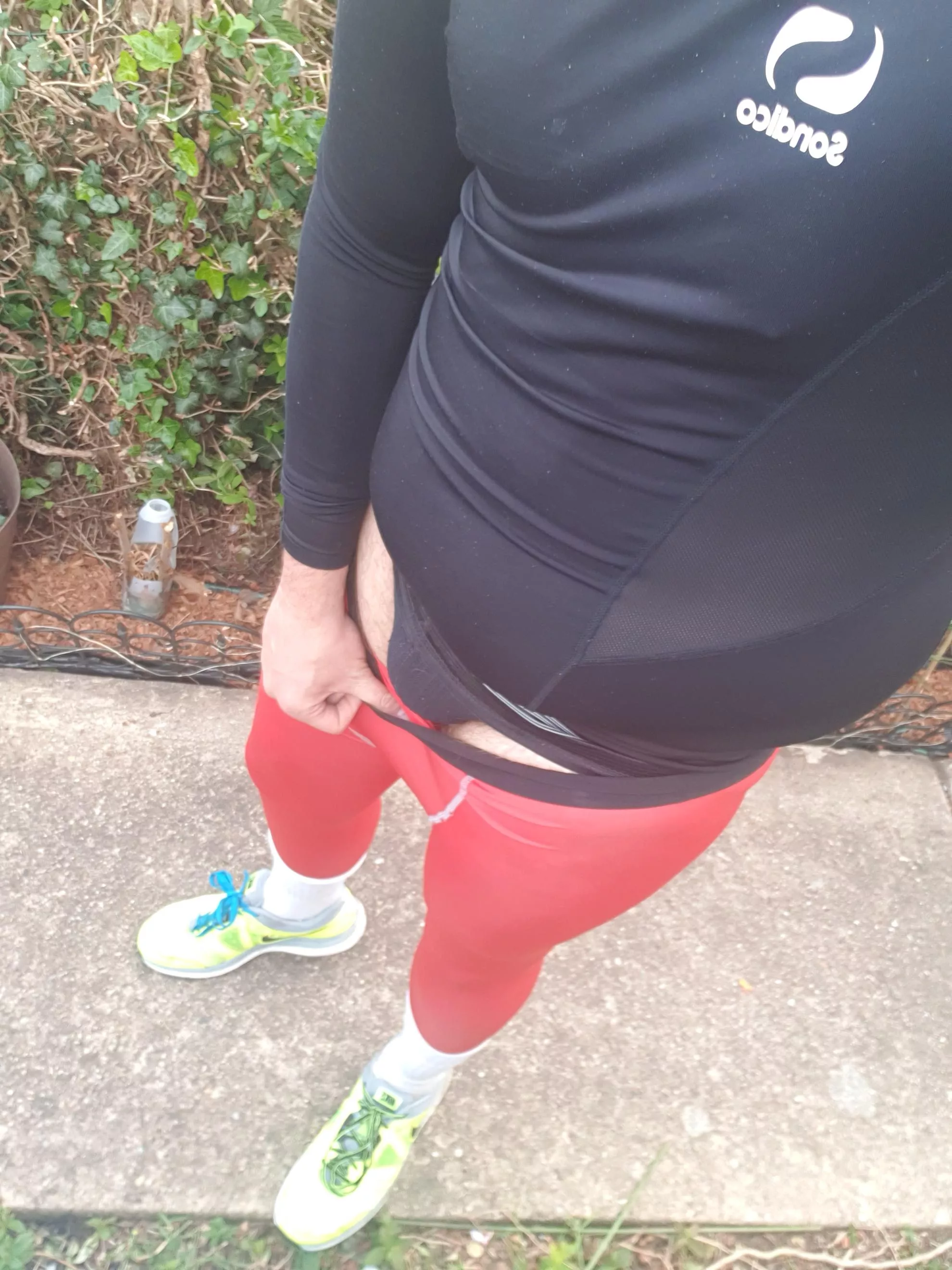Week 8 pre run and in the new black jock (feels great on my boys) posted by CoachTJTeam