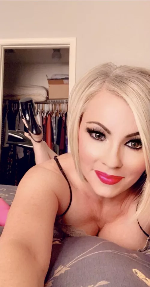 Weekend starts by hotnh115