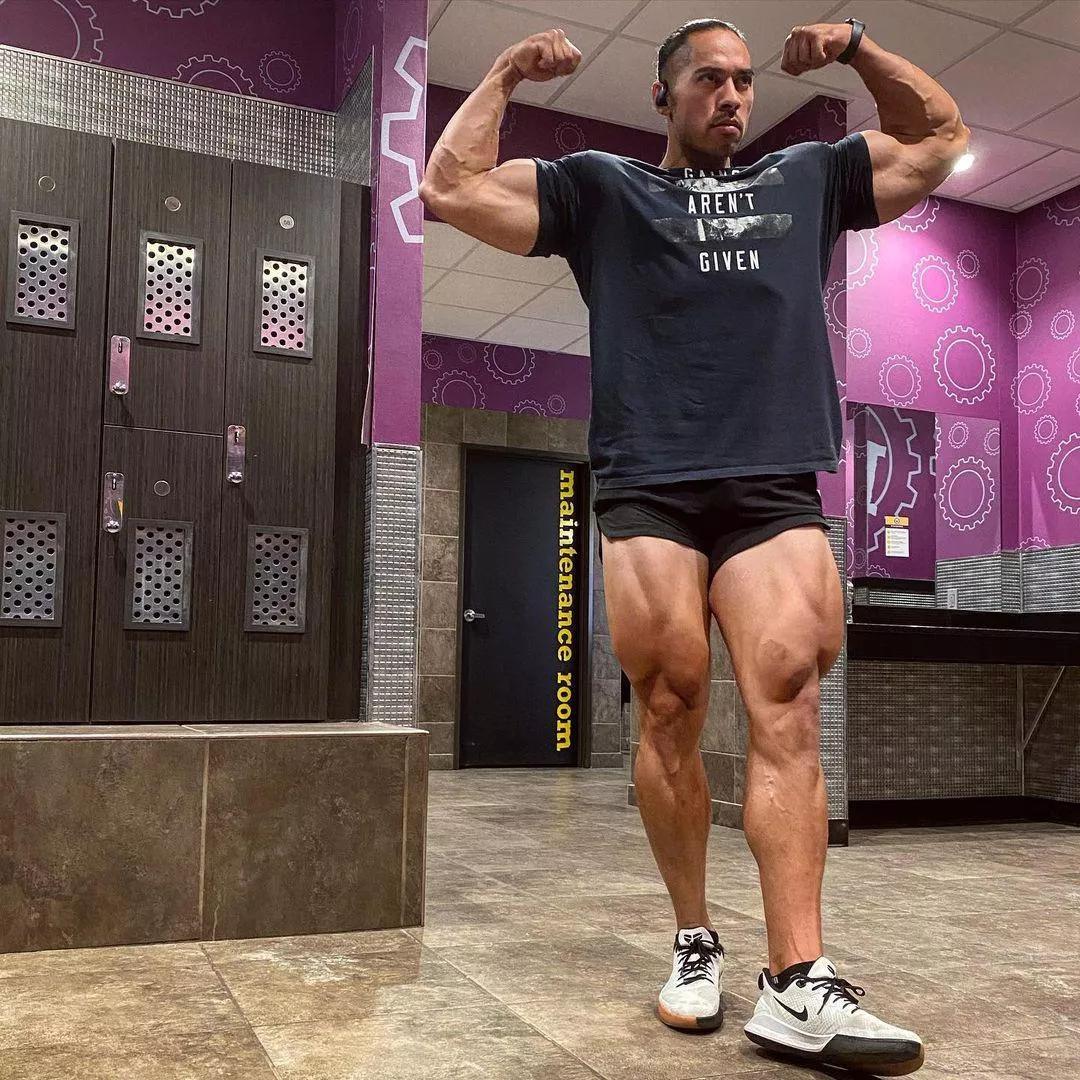 Weekend warrior 👊🏽 posted by beastmuscle