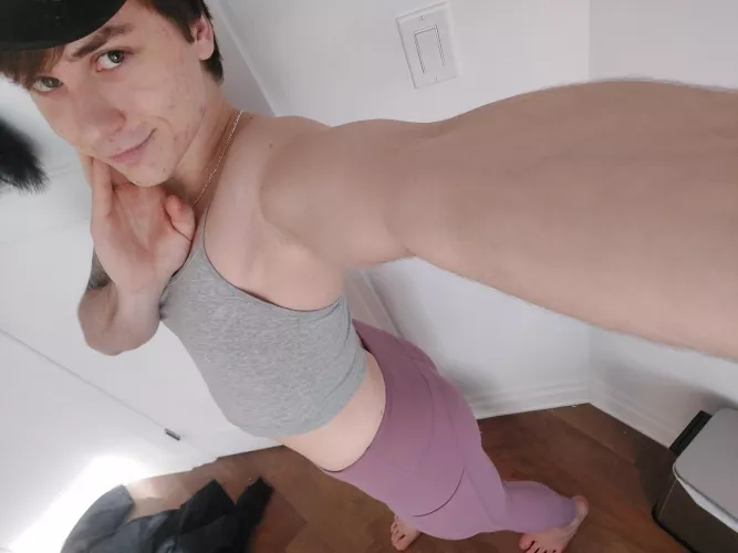 Weekends are too damn short 😩😩 by mya_lovee