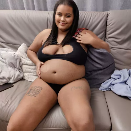 weird u could see my panties before🐷 by curvypotchi