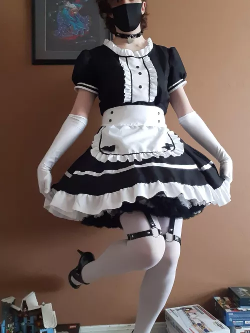 Welcome home Master! How may I serve you? by SparceNyx