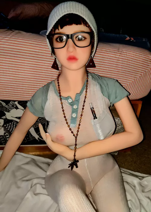 Welcome Leifang home (Ridmii Debby 160cm 205 Head)! I would share nudes, but we just had an intense get-to-know-each-other session and I'm good on wrestling her into more positions. Thanks for all the advice. More pics coming soon. by mwuahyarold