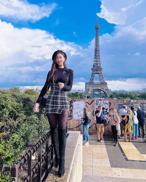 Welcome to Paris by jpx82