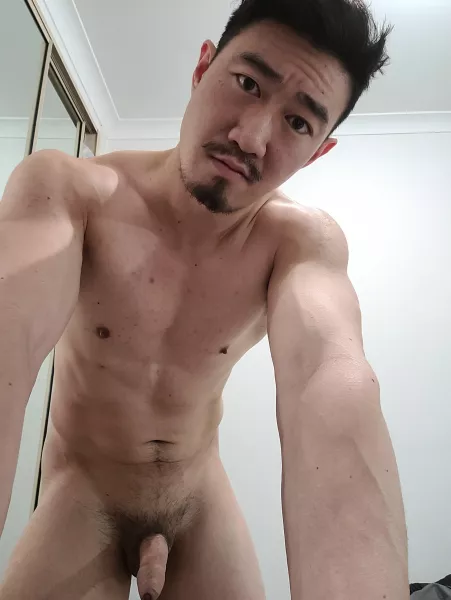 Well hello there... I'm Leo, what's your name? by leo_saga