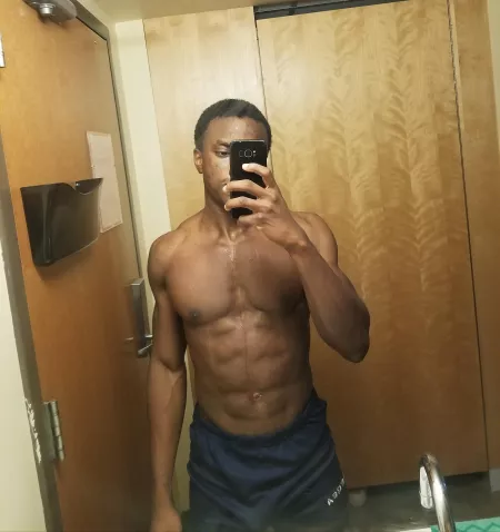 Well hello there 👋🏾 (m) by toni-veracruz