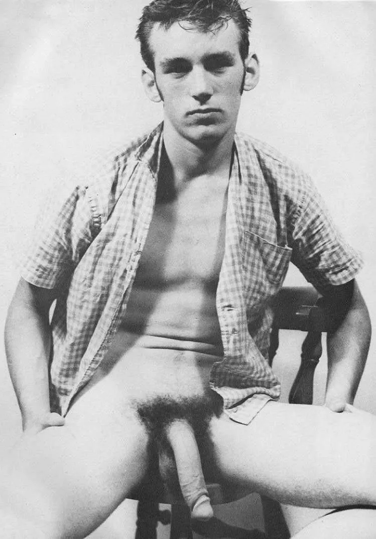 “Well hung” … posted by neilfromsydney2003