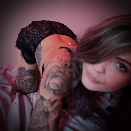 Well I got the tattoos at least 😈 by lilbootyvibez