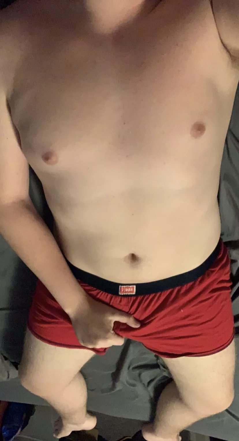Well I’m 18 now so I guess it’s time to come to terms with my (bi)Sexuality. I’m not sure if I’m a cub but I have a similar body type to some of the guys here so hopefully you can appreciate my pic haha. (More info about me in comments) posted by Pm_me_femboy_buttts