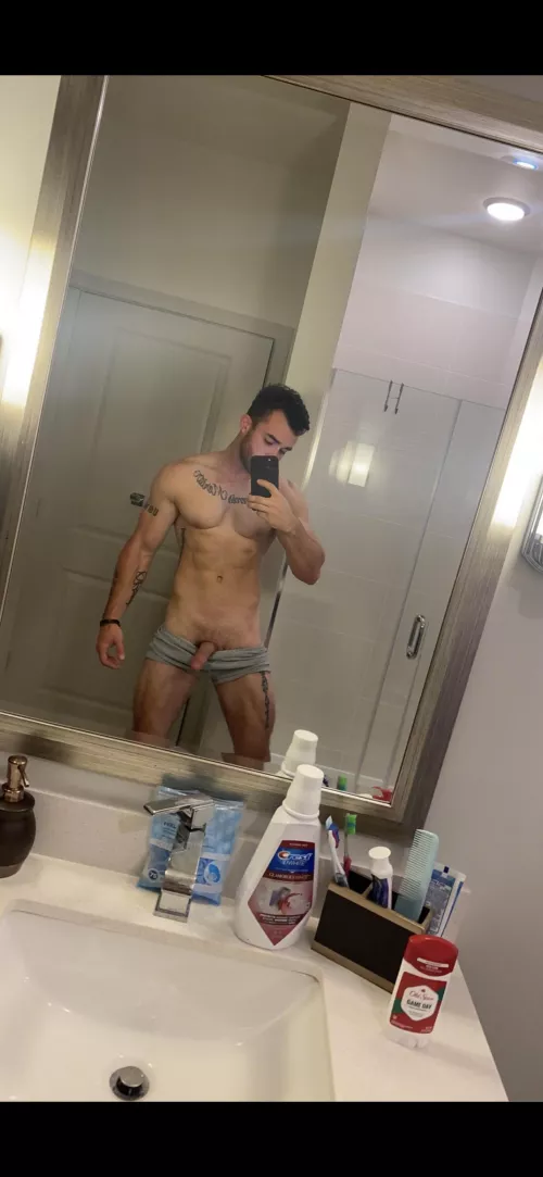 well, make me hard 😈 by tantheman52