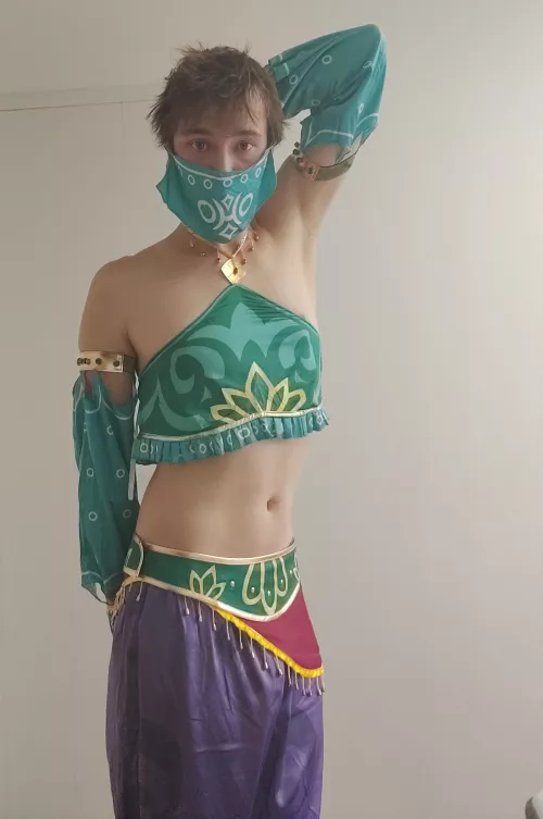 Well this is a first 😳 be nice 🥺 by glennetje