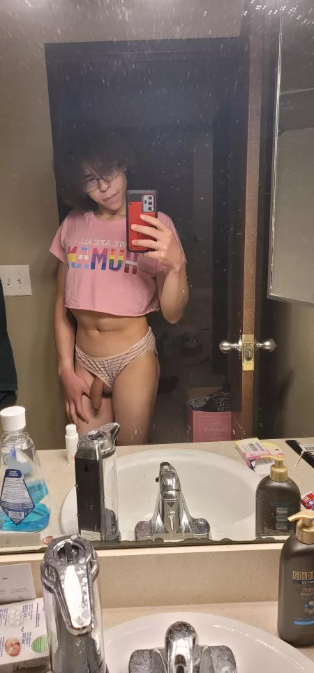 Well umm, this is awkward by Ava_isTrans