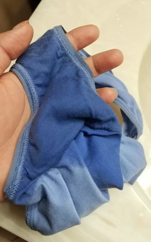 Welp, that's the last time I don't put down a towel before my nightly masturbation sess by kinokogari