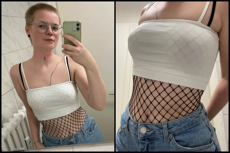 went like that to the gaming lounge downtown, hope I could brighten up the nerds day by AliceEden_