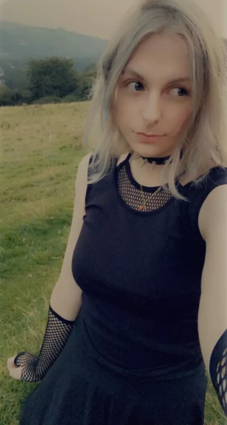 Went out for the first time dressed up, It was amazing! 🥺 by nuzzle_lass