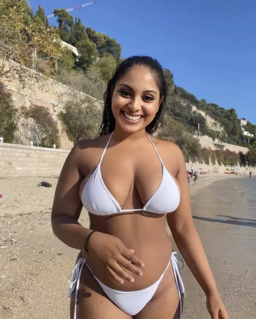 We’re currently on vacation. Any couple on here wanna join us for some intimate fun? by SnooPandas9970