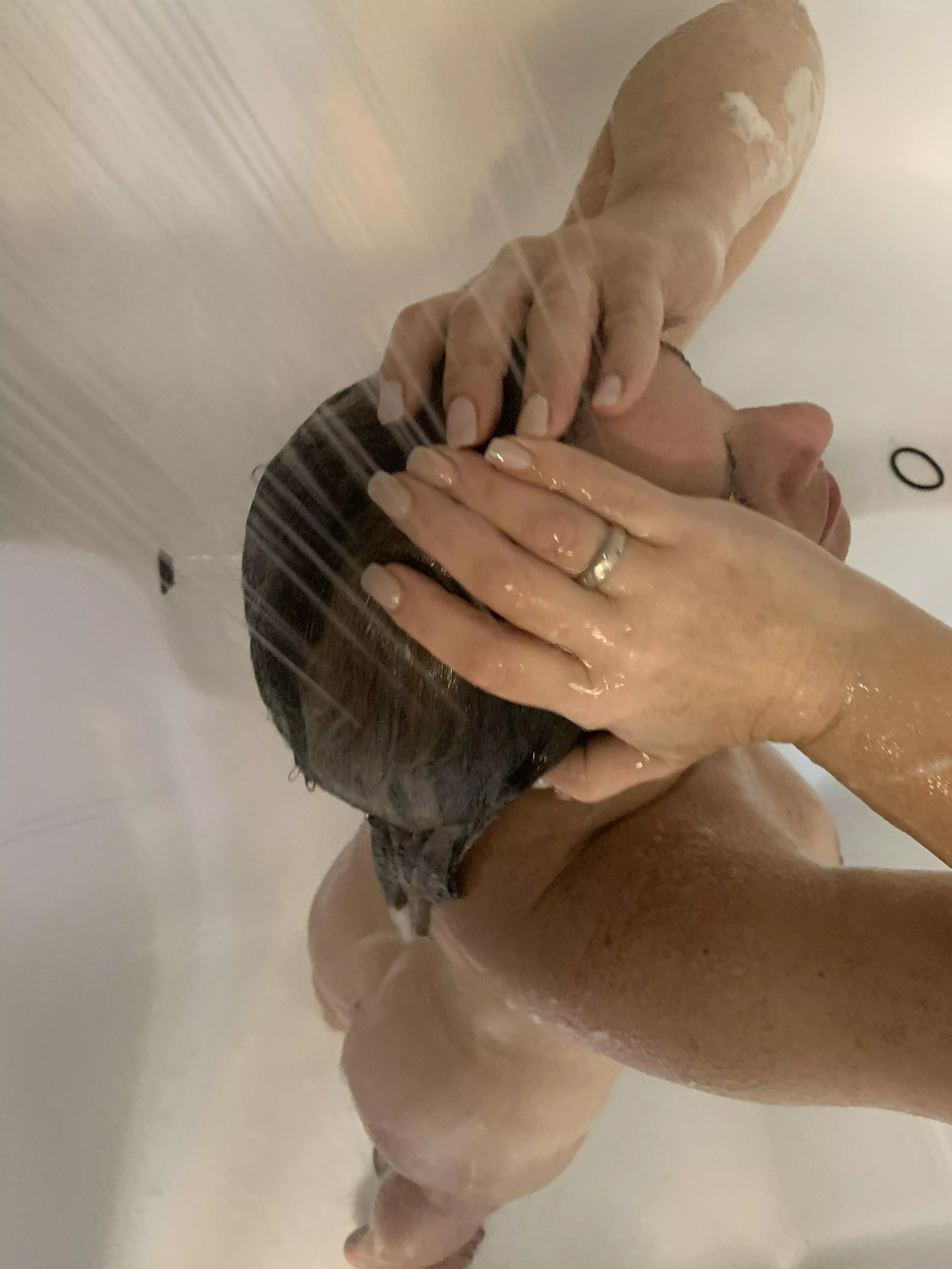 Wet and about to get wild! 😜 F50 🇨🇦 posted by Hydro4494