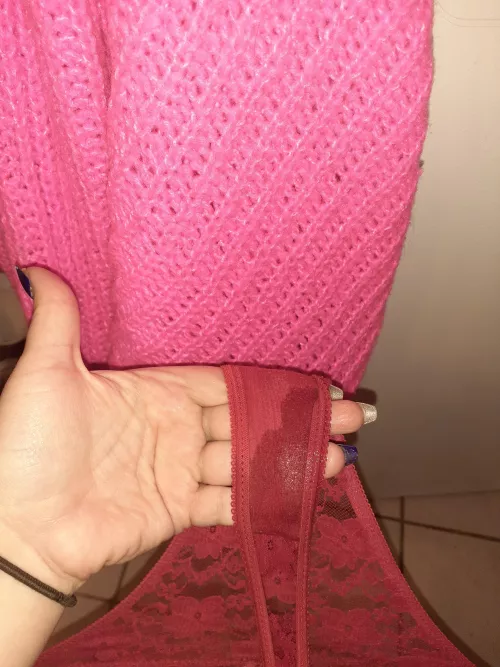 Wet and red-dy by yourenotquiteme