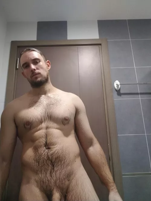 wet boi by BenUKfriendly