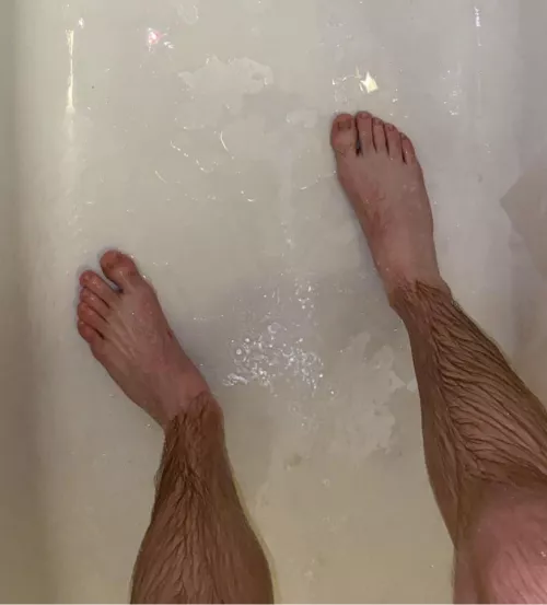 Wet feet, rn 💦 snap me to see by Tall_Difficulty_5675