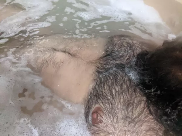 Wet fur by hairyaussie