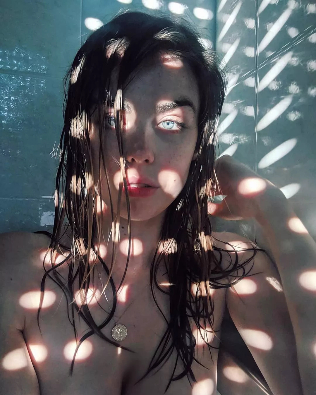 Wet hair posted by superlazydude