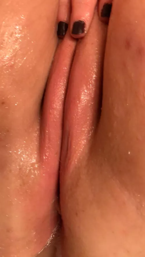 Wet juicy innie craving your cum by Violetmarieexox