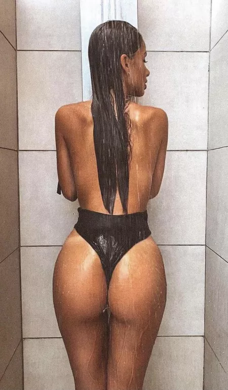 Wet shower. Wanna join and have the best time of your life? by sarah_cum69