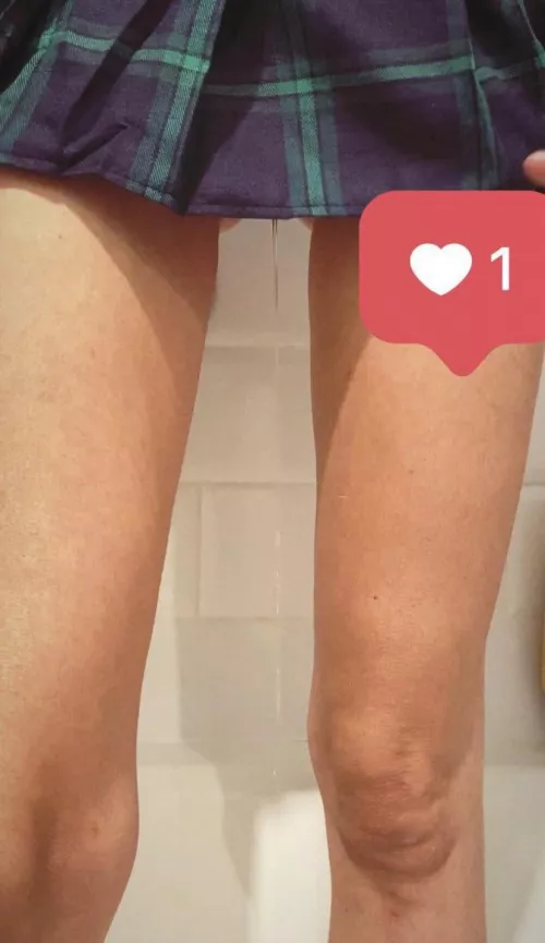 Wetting my sexy little skirt by Creamyqueen669