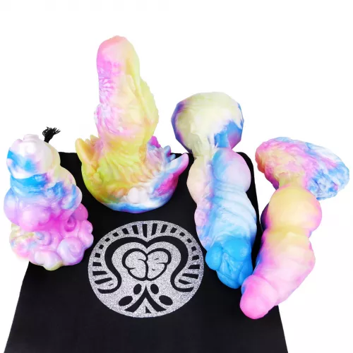 We’ve started experimenting with texture recently, so I felt this “Group Date” was the best way to do it. Very excited! 🥰🍭🍬 by necroskins