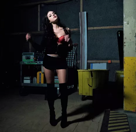 What a fine morning to be dommed by Elizabeth Gillies by avdd4