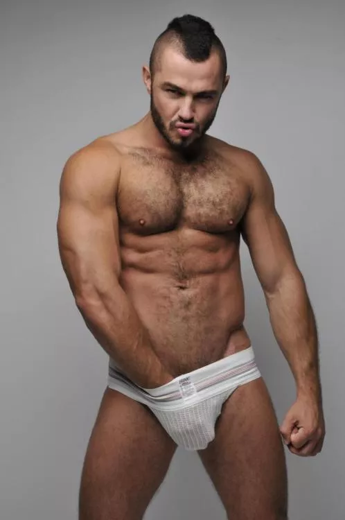 What a handful posted by menareamazing