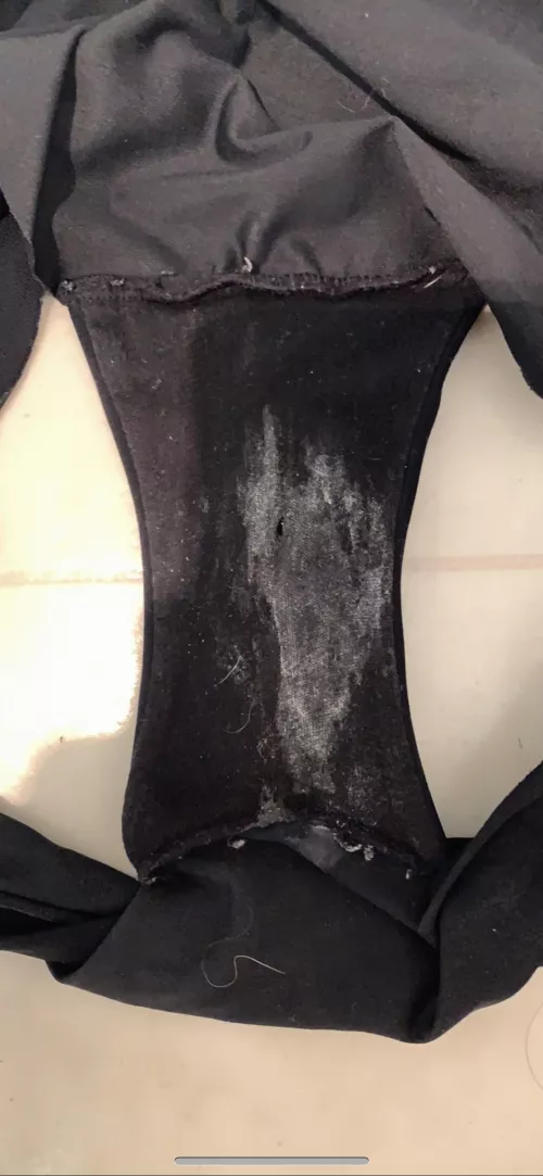 What a messy petite milf. Wonder what she was thinking about by drtbg21