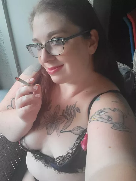 What a relaxing Friday by goddesslissa007