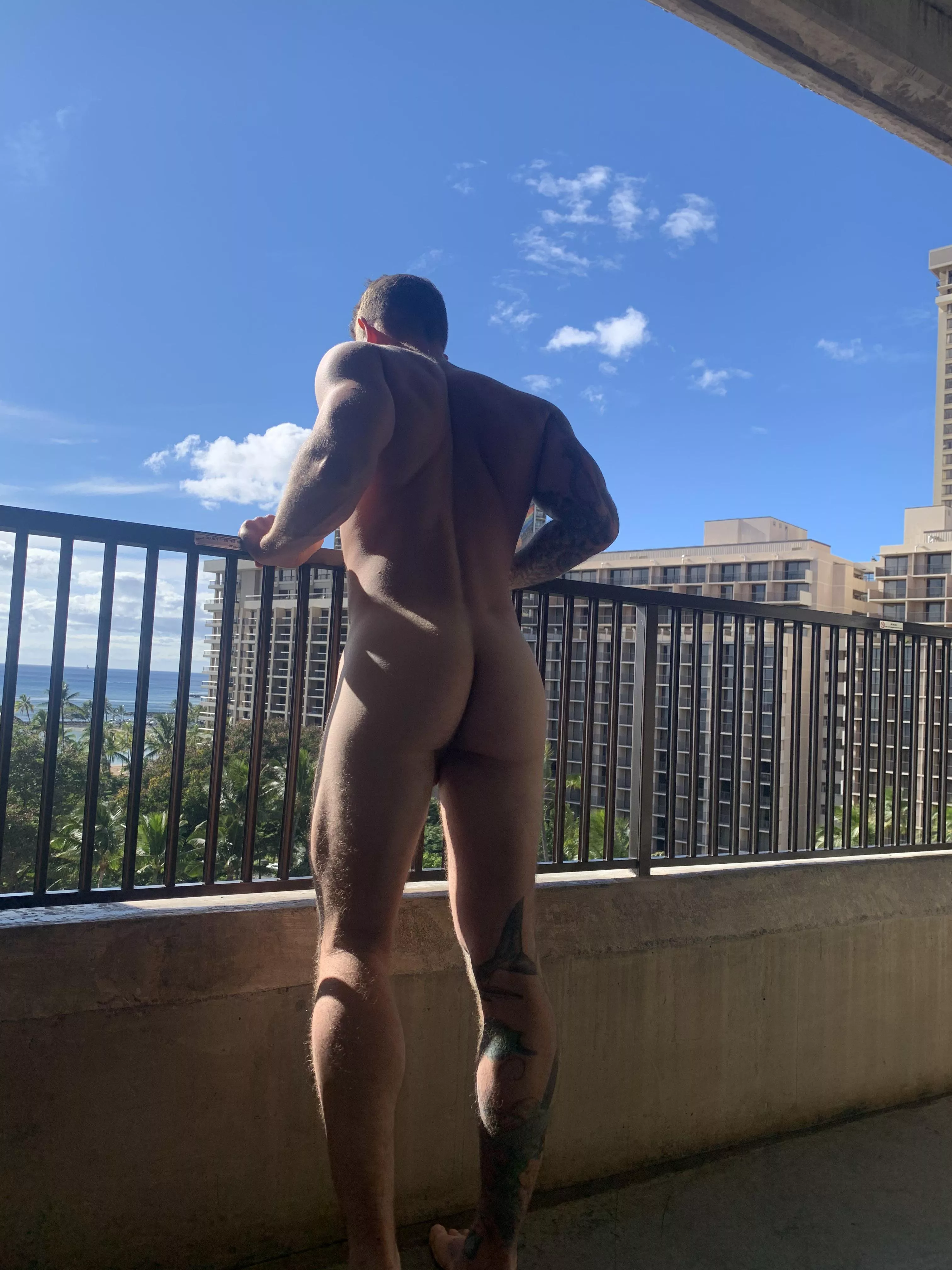 What a view🥵 posted by cameronjohnson17