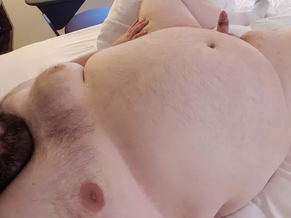 What a waste to be all alone in a hotel room. by sapiosopio