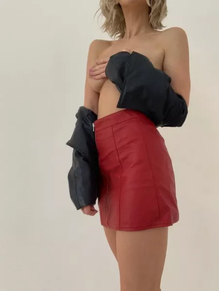 What are you holding in your right hand at the moment? by SamanthaKoch21