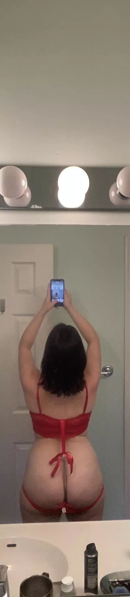 What can I say, I am hooked! posted by EverybodyLovesCharli