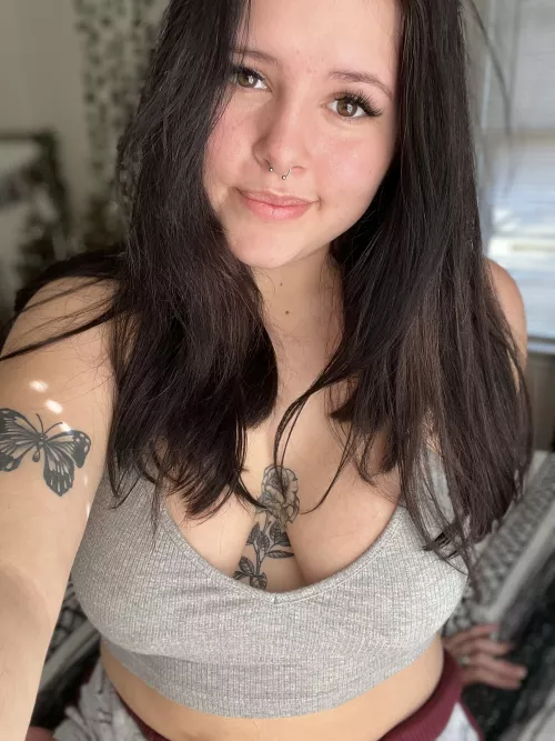 what caught your attention first? by heyimsugarylove