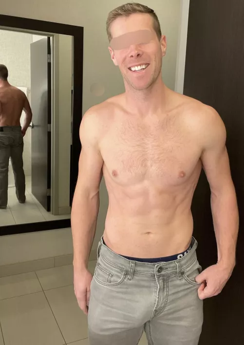 What caught your eye first? by Additional_Bother_92