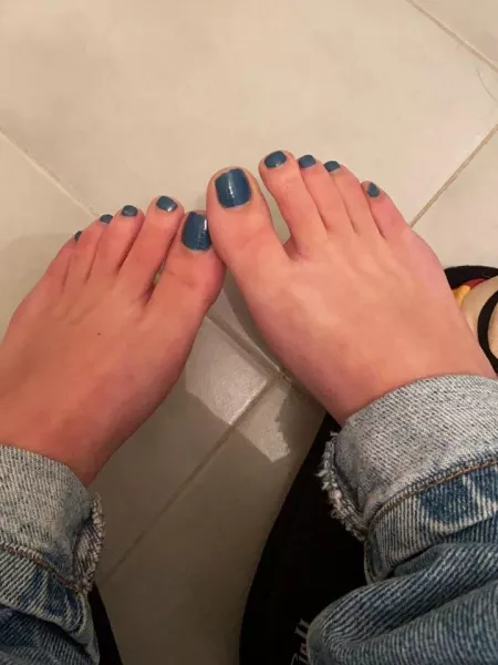 What color should I paint next? by valeriefeet99