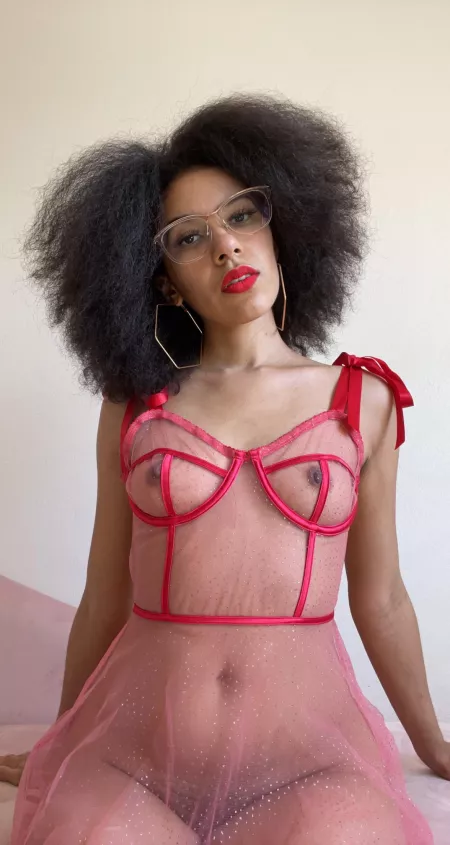 What did you notice first? by HoneyVulture