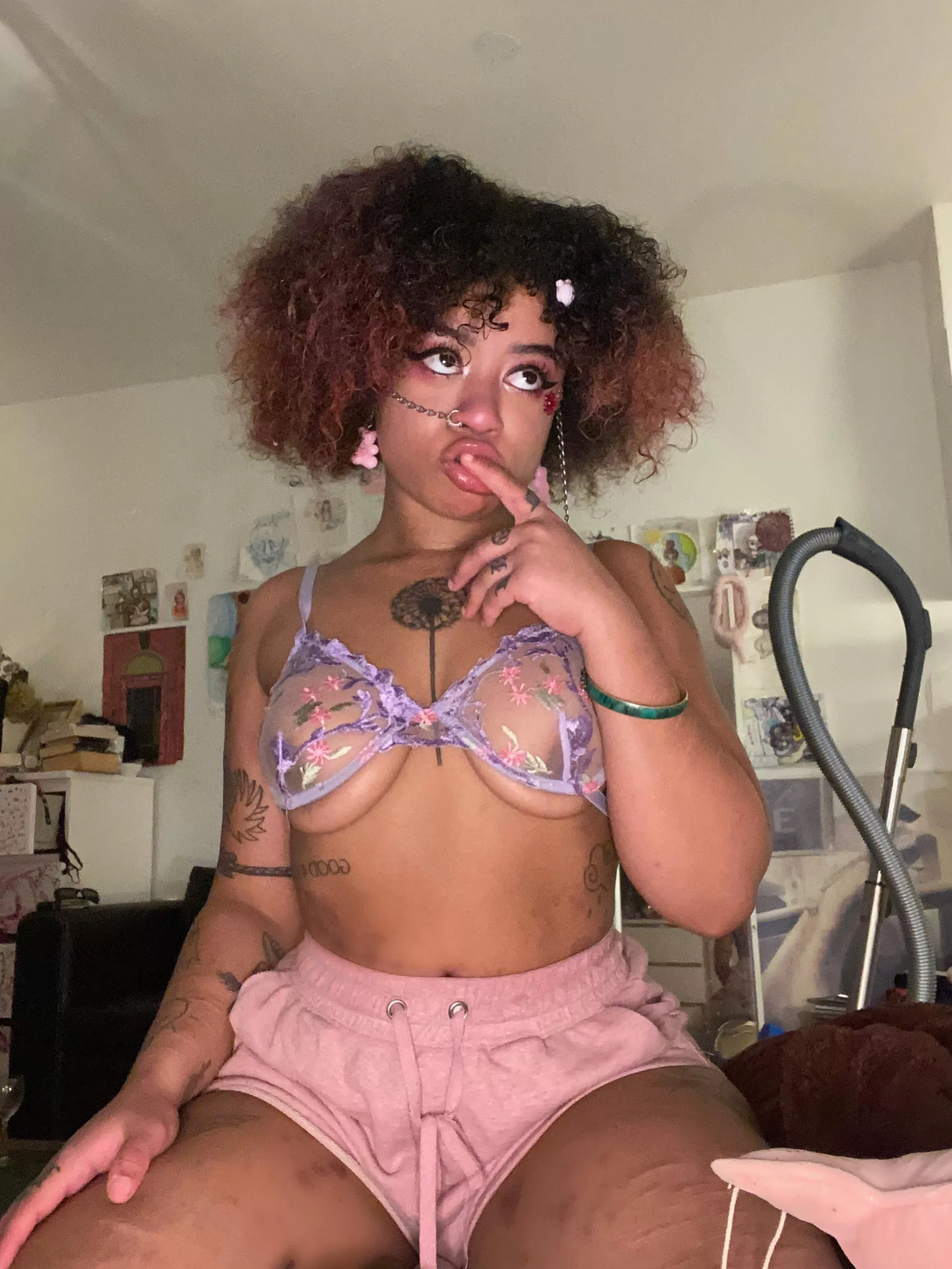 What do u think I’m daydreaming about? posted by -GUS___