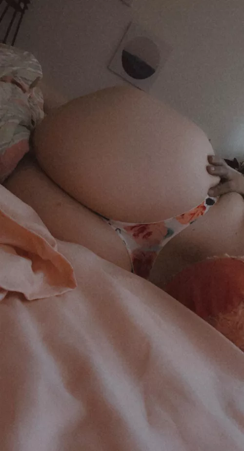 What do we think 😘😘 by MassiveRisk9148